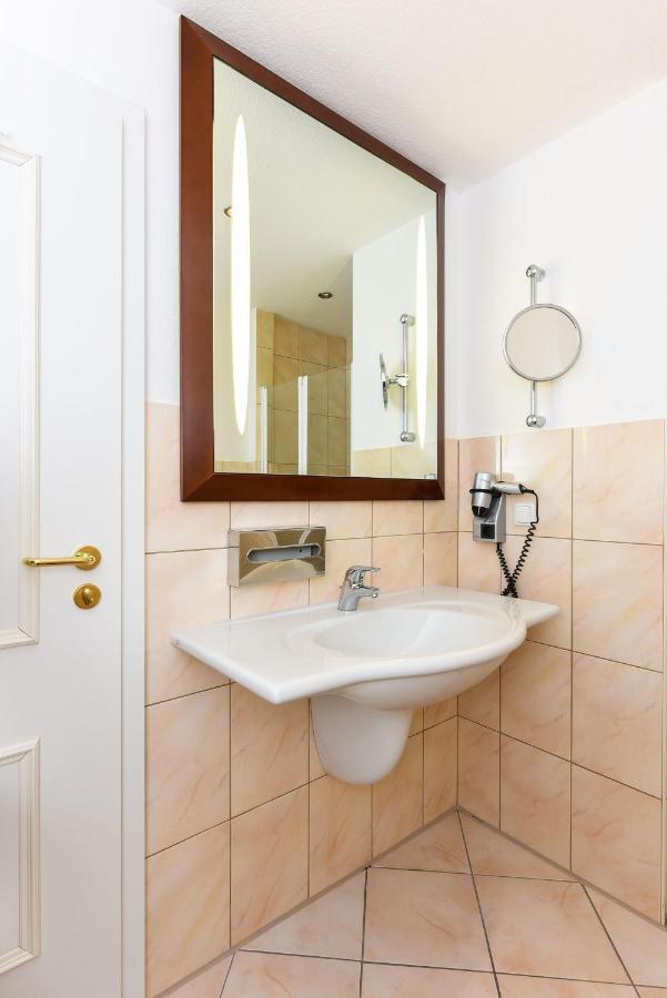 Ferienwohnung To Huus Bensersiel Bagian luar foto